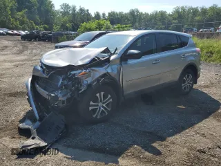2018 Toyota RAV4 LE с VIN JTMBFREV1JJ192928, выставлен на аукционе Copart как лот 62942735 с пробегом Не указан миль и Списание • Salvage title. История ставок и продаж доступна на DreamBid. Изображение 1.