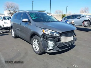 2016 Kia Sorento LX with VIN 5XYPG4A38GG119543, listed as a IAAI auction lot 41630117 with 79,816 mi miles. Bid and sale history available at carsss.com. Image 1.