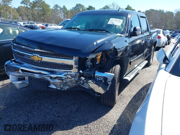 2013 Chevrolet Silverado 1500 LT with VIN 3GCPCSE08DG272209, listed as a IAAI auction lot 41739898 with 152,288 mi miles and . Bid and sale history available at DreamBid. Image 2.