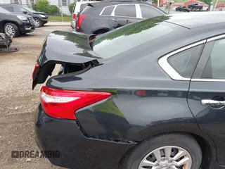 2016 Nissan Altima SV z VIN 1N4AL3APXGC244889, wystawiony jako IAAI lot #42343753 z przebiegiem 161 385 mil mil oraz . Historia ofert i sprzedaży dostępna na DreamBid. Obrazek 17.