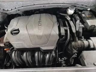 2022 Hyundai Santa Cruz SEL z VIN 5NTJCDAE6NH000688, wystawiony jako Copart lot #50096055 z przebiegiem 83 395 mil mil oraz Szkoda całkowita • Salvage title. Historia ofert i sprzedaży dostępna na DreamBid. Obrazek 16.