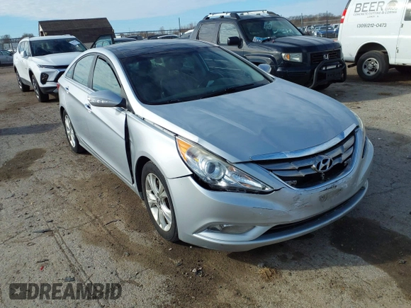 2012 Hyundai Sonata 2.4L Limited PZEV with VIN 5NPEC4AC2CH364571, listed as a IAAI auction lot 41813774 with 146,977 mi miles. Bid and sale history available at carsss.com. Image 1.