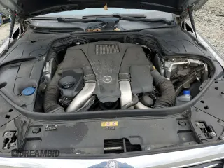 2015 Mercedes-Benz S 550 with VIN WDDUG8FB2FA148714, listed as a Copart auction lot 52670345 with 226,473 mi miles and Salvage Title. Bid and sale history available at DreamBid. Image 11.