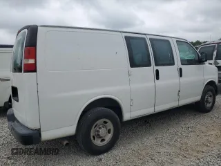 2014 Chevrolet Express Cargo Van with VIN 1GCWGFBA3E1207093, listed as a Copart auction lot 50932455 with 190,185 mi miles and Clean Title. Bid and sale history available at carsss.com. Image 3.
