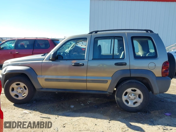 2007 Jeep Liberty Sport with VIN 1J4GK48K77W502284, listed as a IAAI auction lot 41323341 with 223,050 mi miles. Bid and sale history available at carsss.com. Image 14.