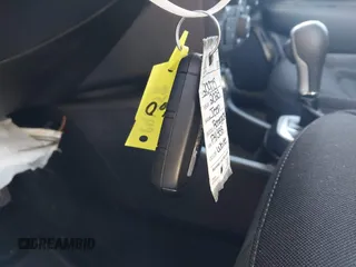 2023 Jeep Renegade Altitude z VIN ZACNJDE12PPP41358, wystawiony jako IAAI lot #40905494 z przebiegiem 4 102 mil mil oraz . Historia ofert i sprzedaży dostępna na DreamBid. Obrazek 11.