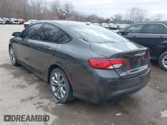 2015 Chrysler 200 S with VIN 1C3CCCBB2FN542480, listed as a IAAI auction lot 41749285 with 164,316 mi miles. Bid and sale history available at carsss.com. Image 3.