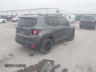 2016 Jeep Renegade Latitude with VIN ZACCJBBT7GPC87306, listed as a IAAI auction lot 41078571 with 75,549 mi miles. Bid and sale history available at carsss.com. Image 4.