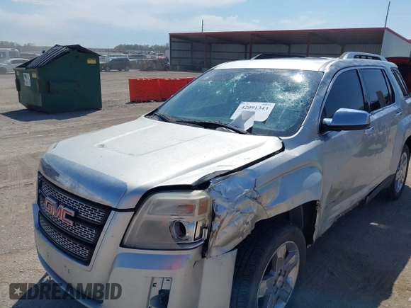2012 GMC Terrain SLT-2 with VIN 2GKALWEK9C6138581, listed as a IAAI auction lot 42091343 with 172,607 mi miles. Bid and sale history available at carsss.com. Image 6.