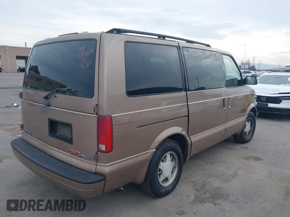 1996 GMC Safari z VIN 1GKDM19W3TB533427, wystawiony jako IAAI lot #38894124 z przebiegiem 261 801 mil mil oraz . Historia ofert i sprzedaży dostępna na DreamBid. Obrazek 4.