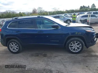 2018 Jeep Cherokee Latitude Plus с VIN 1C4PJMLX3JD548130, выставлен на аукционе IAAI как лот 42039499 с пробегом 89 832 миль миль и . История ставок и продаж доступна на DreamBid. Изображение 13.