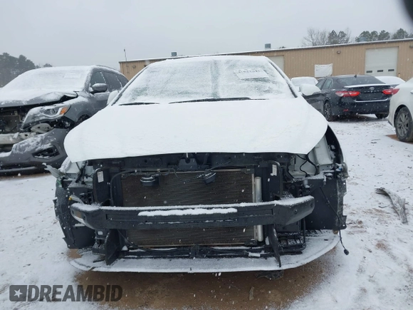 2018 Hyundai Sonata Sport with VIN 5NPE34AF9JH665989, listed as a IAAI auction lot 41621642 with 92,167 mi miles and . Bid and sale history available at carsss.com. Image 13.