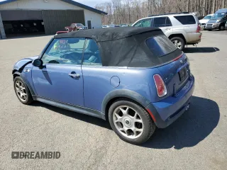 2007 MINI Convertible S z VIN WMWRH33507TL95604, wystawiony jako Copart lot #53272395 z przebiegiem 94 957 mil mil oraz Szkoda całkowita • Salvage title. Historia ofert i sprzedaży dostępna na DreamBid. Obrazek 2.