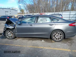 2014 Ford Fusion SE with VIN 3FA6P0HD2ER312945, listed as a IAAI auction lot 40827318 with 1 mi miles. Bid and sale history available at carsss.com. Image 14.
