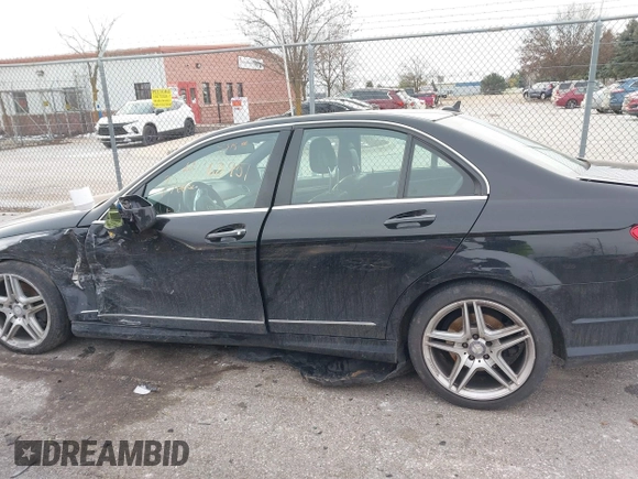 2013 Mercedes-Benz C 350 Sport with VIN WDDGF5HB9DA776259, listed as a IAAI auction lot 41168951 with 178,835 mi miles and . Bid and sale history available at DreamBid. Image 14.