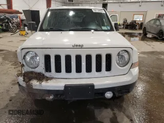 2015 Jeep Patriot High Altitude with VIN 1C4NJRFB5FD427093, listed as a Copart auction lot 88139895 with 67,182 mi miles and Salvage title. Bid and sale history available at DreamBid. Image 5.