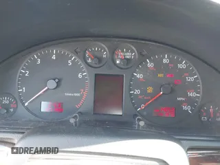 2001 Audi A4 с VIN WAUDH68D61A084340, выставлен на аукционе IAAI как лот 42866191 с пробегом 141 970 миль миль и . История ставок и продаж доступна на DreamBid. Изображение 7.