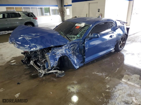 2020 Chevrolet Camaro 1LT with VIN 1G1FB1RS7L0112113, listed as a Copart auction lot 64624284 with 0 mi miles and Salvage Title. Bid and sale history available at carsss.com. Image 1.