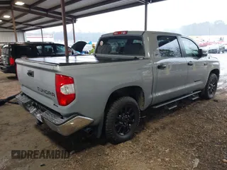 2019 Toyota Tundra 2WD SR5 with VIN 5TFEY5F15KX253952, listed as a IAAI auction lot 40802742 with 110,465 mi miles. Bid and sale history available at carsss.com. Image 4.
