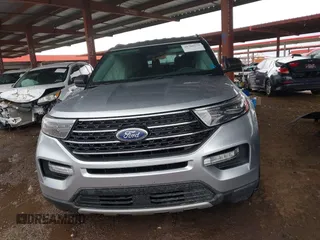 2020 Ford Explorer XLT z VIN 1FMSK8DH0LGD06897, wystawiony jako IAAI lot #41760575 z przebiegiem 71 007 mil mil oraz . Historia ofert i sprzedaży dostępna na DreamBid. Obrazek 12.