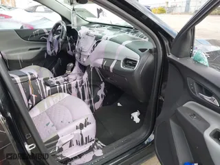 2020 Chevrolet Equinox LS with VIN 2GNAXSEV3L6234376, listed as a IAAI auction lot 40785996 with 68,263 mi miles. Bid and sale history available at carsss.com. Image 5.