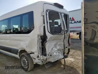 2018 Ford Transit Passenger XL z VIN 1FBAX2CM6JKA67593, wystawiony jako Copart lot #54932145 z przebiegiem 27 491 mil mil oraz Szkody całkowita. Historia ofert i sprzedaży dostępna na DreamBid. Obrazek 6.