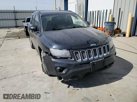 2014 Jeep Compass Latitude with VIN 1C4NJDEB8ED530267, listed as a Copart auction lot 49358905 with 184,965 mi miles and Salvage Title. Bid and sale history available at DreamBid. Image 11.