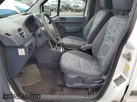 2010 Ford Transit Connect XL z VIN NM0LS7AN0AT019574, wystawiony jako Copart lot #50838745 z przebiegiem 287 966 mil mil oraz Czysty tytuł • Clean title. Historia ofert i sprzedaży dostępna na DreamBid. Obrazek 7.