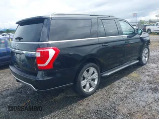 2018 Ford Expedition Max XLT z VIN 1FMJK1JT7JEA25930, wystawiony jako IAAI lot #42207776 z przebiegiem 135 184 mil mil oraz . Historia ofert i sprzedaży dostępna na DreamBid. Obrazek 4.