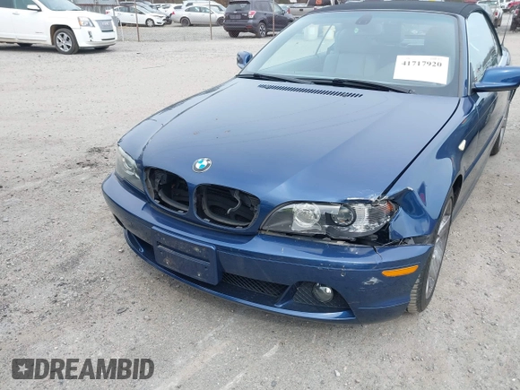 2004 BMW 3 Series 325Ci with VIN WBABW33434PG98463, listed as a IAAI auction lot 41717920 with 83,424 mi miles. Bid and sale history available at carsss.com. Image 6.
