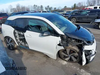 2017 BMW i3 z VIN WBY1Z8C37HV891822, wystawiony jako IAAI lot #41666962 z przebiegiem 39 844 mil mil oraz . Historia ofert i sprzedaży dostępna na DreamBid. Obrazek 14.