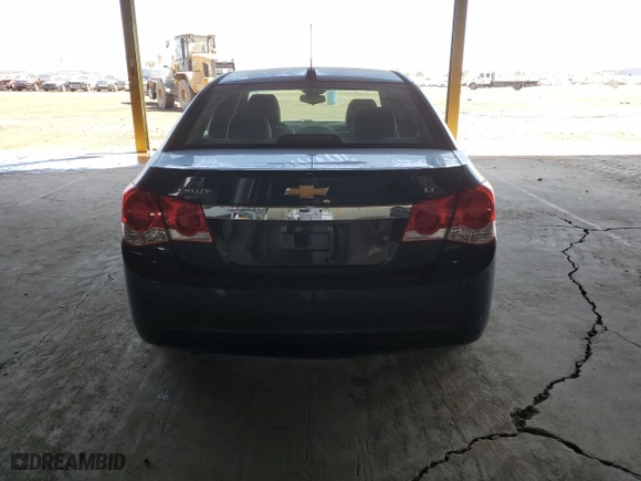 2015 Chevrolet Cruze LT with VIN 1G1PE5SB2F7206361, listed as a Copart auction lot 50081785 with 142,171 mi miles and Clean Title. Bid and sale history available at carsss.com. Image 6.