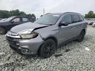 2018 Mitsubishi Outlander SE with VIN JA4AD3A30JZ044185, listed as a Copart auction lot 60111175 with 147,288 mi miles and Salvage title. Bid and sale history available at DreamBid. Image 1.
