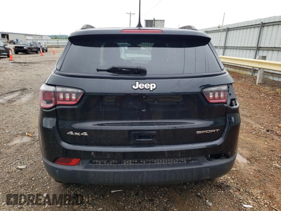 2017 Jeep Compass Sport z VIN 3C4NJDAB8HT647349, wystawiony jako Copart lot #56523595 z przebiegiem 86 728 mil mil oraz Szkoda całkowita • Salvage title. Historia ofert i sprzedaży dostępna na DreamBid. Obrazek 6.
