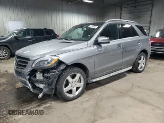 2012 Mercedes-Benz M 550 with VIN 4JGDA7DB3CA096915, listed as a Copart auction lot 46793055 with 118,985 mi miles and Clean title. Bid and sale history available at DreamBid. Image 1.
