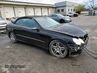 2009 Mercedes-Benz CLK 550 with VIN WDBTK72F29T102928, listed as a Copart auction lot 81982294 with 103,022 mi miles and Salvage Title. Bid and sale history available at DreamBid. Image 4.