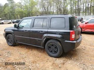 2007 Jeep Patriot Sport with VIN 1J8FT28W37D378394, listed as a Copart auction lot 51104535 with 196,748 mi miles and Salvage Title. Bid and sale history available at DreamBid. Image 2.