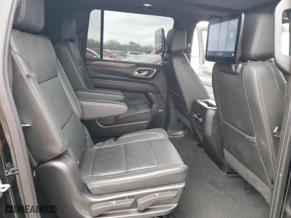 2021 Chevrolet Suburban LT with VIN 1GNSKCKD5MR382216, listed as a Copart auction lot 80243284 with 121,332 mi miles and Salvage Title. Bid and sale history available at carsss.com. Image 11.