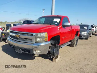 2013 Chevrolet Silverado 1500 LT with VIN 1GCNKSE09DZ136343, listed as a IAAI auction lot 41687873 with 126,594 mi miles and . Bid and sale history available at DreamBid. Image 6.