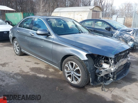 2017 Mercedes-Benz C 300 with VIN 55SWF4KB7HU190308, listed as a IAAI auction lot 41138140 with 71,732 mi miles and . Bid and sale history available at carsss.com. Image 1.
