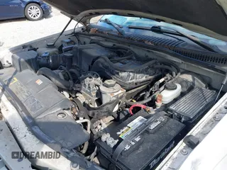 2002 Ford Explorer с VIN 1FMZU75E12ZA77334, выставлен на аукционе IAAI как лот 41714883 с пробегом 174 645 миль миль и . История ставок и продаж доступна на DreamBid. Изображение 10.
