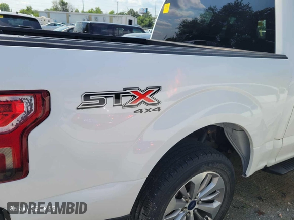 2018 Ford F-150 XL with VIN 1FTEW1EP4JFD92026, listed as a IAAI auction lot 42789903 with 23,821 mi miles and . Bid and sale history available at DreamBid. Image 29.