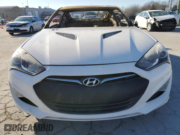 2013 Hyundai Genesis Coupe Track z VIN KMHHU6KJ8DU083512, wystawiony jako Copart lot #41666345 z przebiegiem Nie podano mil oraz Nie do naprawy • Non repairable. Historia ofert i sprzedaży dostępna na DreamBid. Obrazek 5.