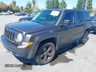 2016 Jeep Patriot Sport with VIN 1C4NJRBB1GD692486, listed as a IAAI auction lot 42213122 with 175,585 mi miles and . Bid and sale history available at carsss.com. Image 2.