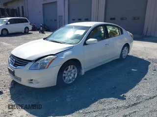 2010 Nissan Altima 2.5 S with VIN 1N4AL2AP0AN490713, listed as a IAAI auction lot 42143027 with 146,804 mi miles and . Bid and sale history available at carsss.com. Image 2.