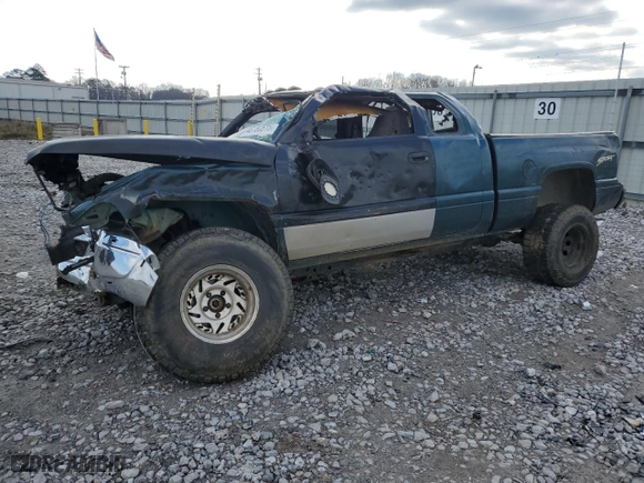 1998 Dodge Ram 1500 with VIN 3B7HF13Z4WG127632, listed as a Copart auction lot 46180515 with 226,969 mi miles and Non Repairable. Bid and sale history available at carsss.com. Image 1.
