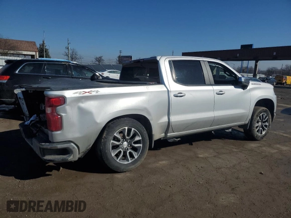 2020 Chevrolet Silverado 1500 LT with VIN 3GCUYDED1LG421190, listed as a Copart auction lot 46232835 with 145,558 mi miles and Salvage Title. Bid and sale history available at DreamBid. Image 3.