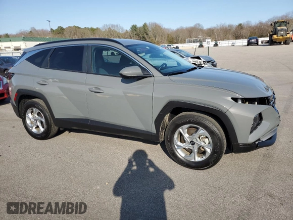 2024 Hyundai Tucson SEL with VIN 5NMJBCDE0RH422661, listed as a Copart auction lot 52738795 with 11,297 mi miles and Clean Title. Bid and sale history available at carsss.com. Image 4.