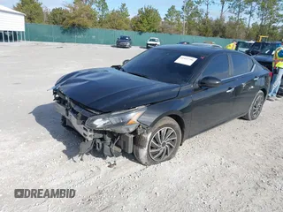 2022 Nissan Altima 2.5 S with VIN 1N4BL4BV5NN343130, listed as a IAAI auction lot 41432746 with 60,694 mi miles. Bid and sale history available at carsss.com. Image 17.
