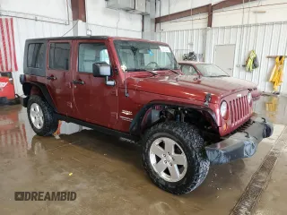 2008 Jeep Wrangler Unlimited Sahara z VIN 1J4GA59198L570409, wystawiony jako Copart lot #58853295 z przebiegiem 84 502 mil mil oraz Nie do naprawy • Non repairable. Historia ofert i sprzedaży dostępna na DreamBid. Obrazek 4.